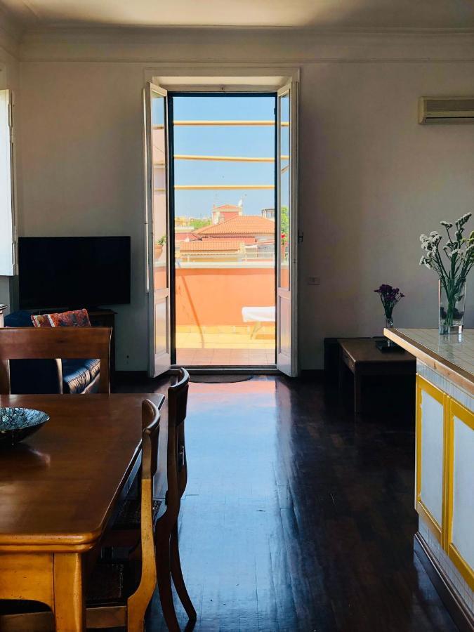 Appartement Penthouse Sea View à Ostie Extérieur photo