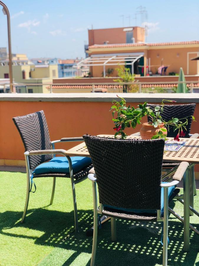 Appartement Penthouse Sea View à Ostie Extérieur photo